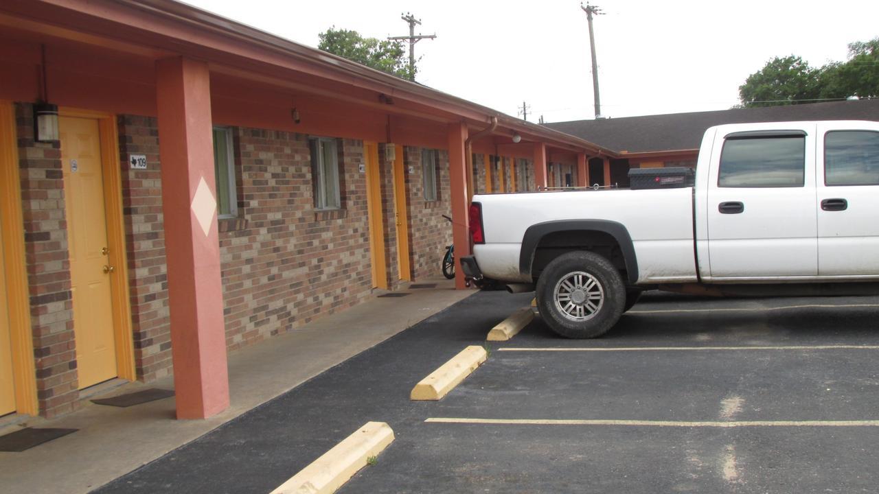 Sportsman'S Motel Eagle Lake 외부 사진